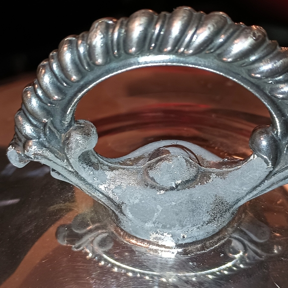 Silver Plated Bowl with a lid - Picture 2 of 11